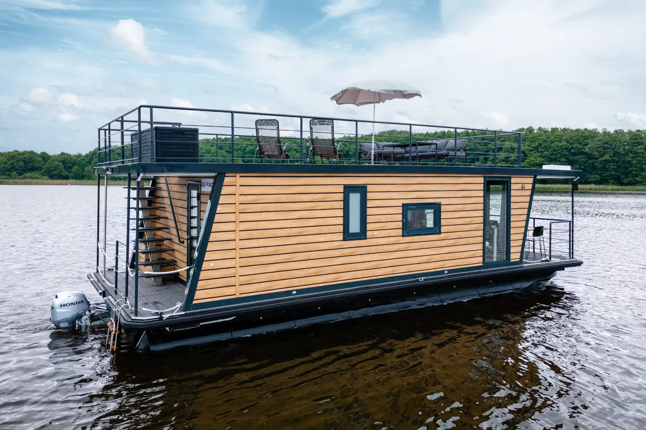 Urlaub auf dem Hausboot