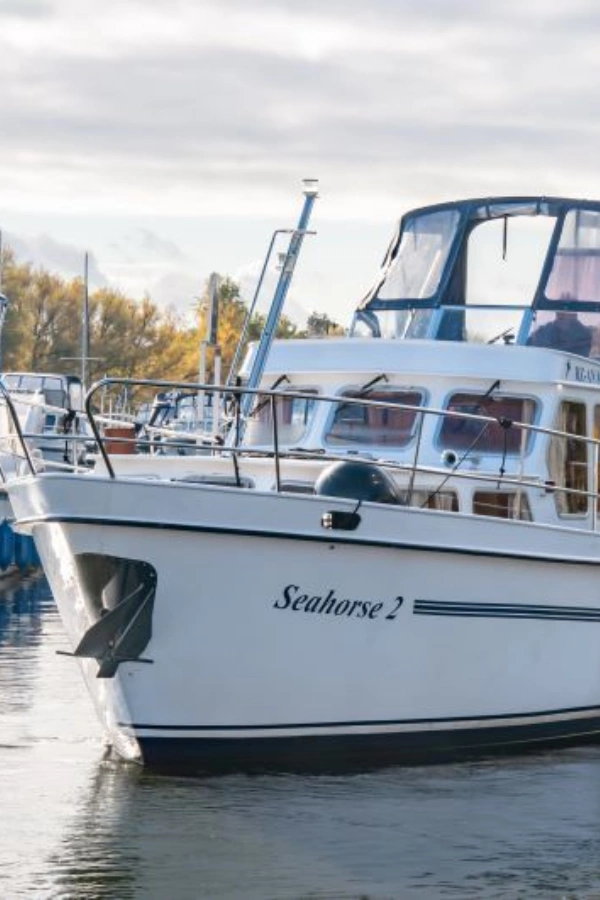 Motoryacht oder Yacht in Müritz mieten